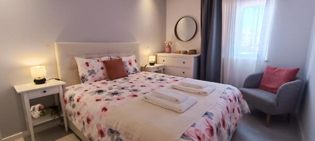 209 Modern Apartment in central Albufeira close to everything Rua Dunfermline 5, apartamento 209, 8200-911 Albufeira