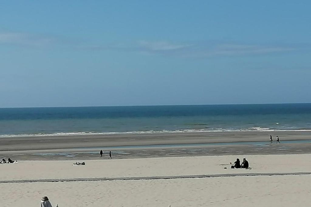 20m confort CENTRE-VILLE et près de la PLAGE ! 65 Rue de Paris, 62520 Le Touquet-Paris-Plage