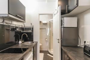 22m confortable in the heart of Montreuil