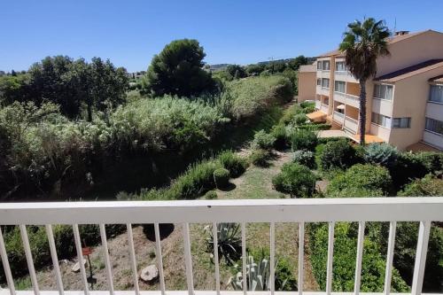 23m with terrace residence with pool