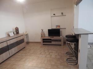 Appartement 25 F Mistral 1 er G 25 Boulevard Frédéric Mistral 11110 Coursan Languedoc-Roussillon