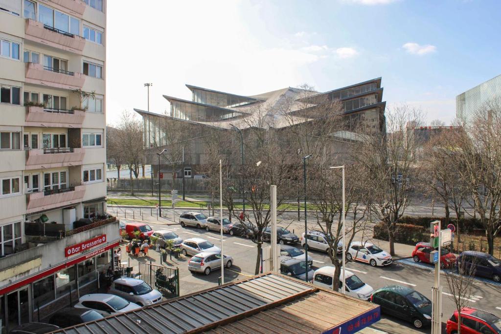 Appartement 26m with open view near the canal de l'ourq 34 Rue Scandicci 93500 Pantin