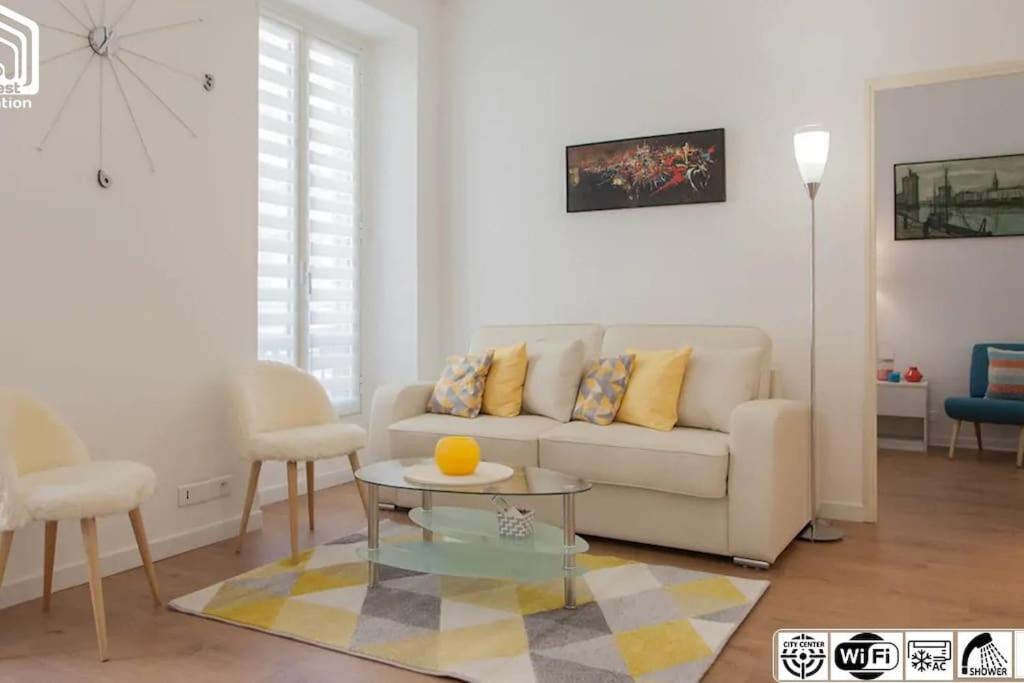 #28 1 BDR Flat AC Balcony Hper Central 10mins to Beach & old town 7 Rue du Maréchal Joffre, 06000 Nice