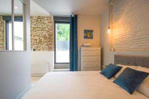 28m with terrace in the heart of Toulouse