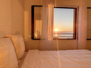 2br apartment with parking near Monaco