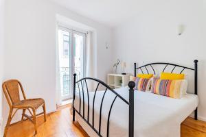2BR at Chiado Historical Heart of Lisbon