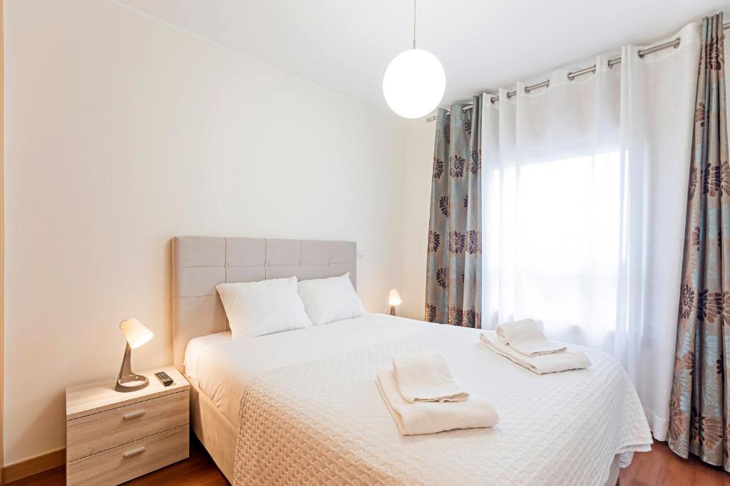 Appartement 2BR Flat by Metro w/ Free Parking by LovelyStay 1900 Avenida da República 2ºC 4430-194 Vila Nova de Gaia