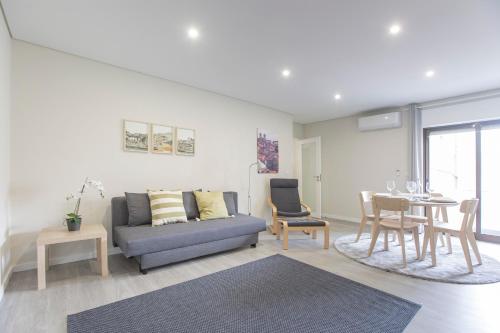 2BR Flat w/ AC & Great Views by LovelyStay