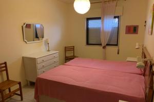 2BR Flat w/ AC in Portimão by LovelyStay