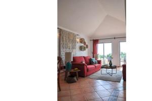 2BR Townhouse w/Pool - Amazing Views, 5mn to Beach by LovelyStay