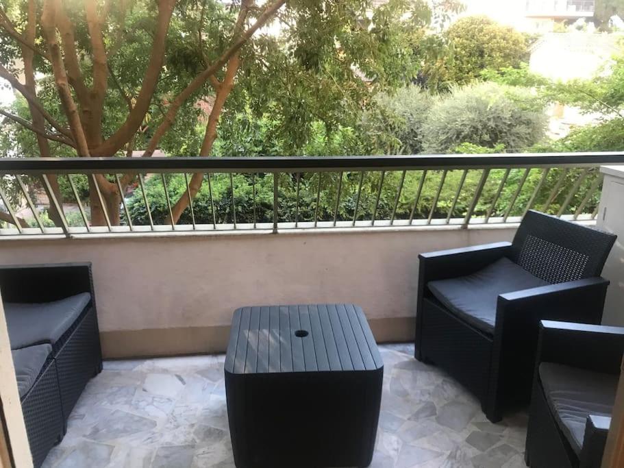 2P derrière Martinez 250 m plage, chambre calme 7 Rue Lacour, 06400 Cannes