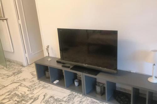 2P derrière Martinez 250 m plage, chambre calme