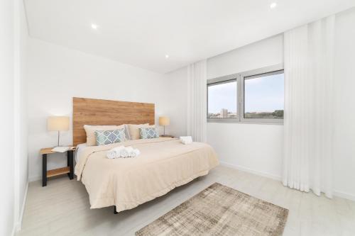 3 Bedroom Holiday Apartment with Sea View Terrace - Nazaré views SCH059
