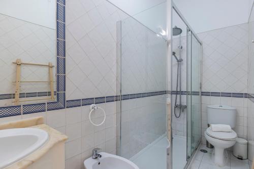 3 Bedroom Terrace apartment by Innkeeper