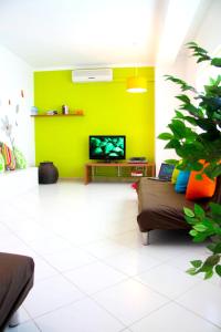 3 bedrooms appartement at Albufeira 700 m away from the beach with city view terrace and wifi