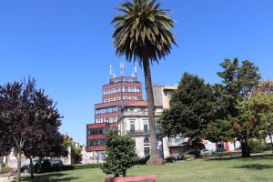 3 Bedrooms Central Apartment with garage by Great&Cosy