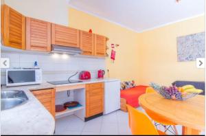 3 min walking to Peneco Beach Albufeira , Apart + pool + wifi