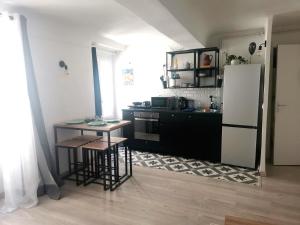 3 pièces 56m2 hypercentre - vieille ville