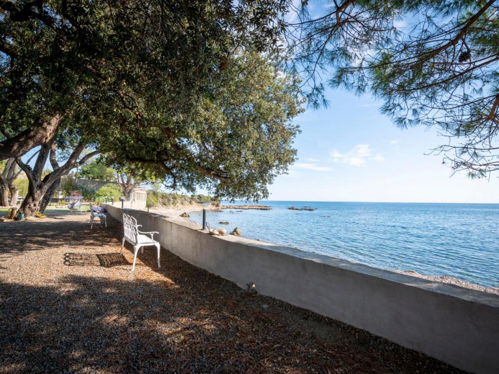 3 pièces 6 pers à 2 pas de la plage et du centre ville