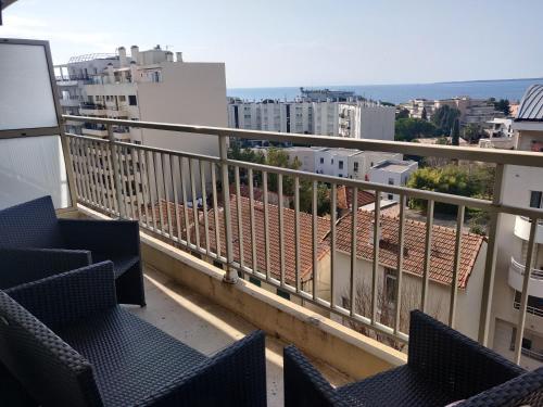 3 pièces près des plages de Juan avec parking