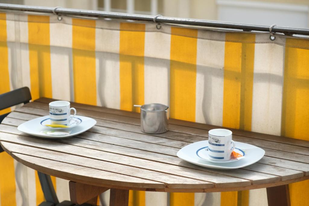3 pièces- Vieux port- Terrasse - Parking Possible 50 Rue Georges Clemenceau, 06400 Cannes