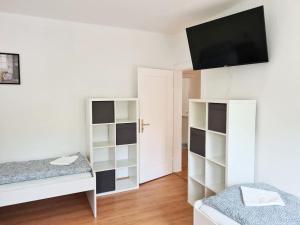 3 room flat with terrace and garden