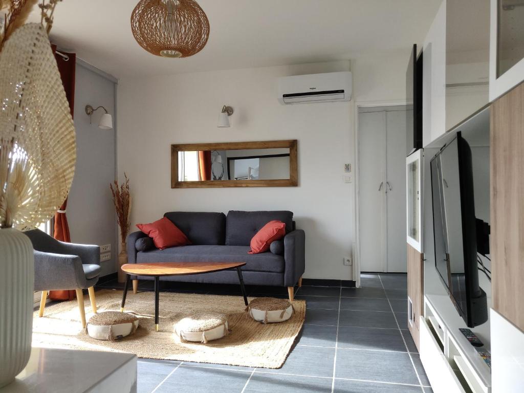 3 rooms with a view of l'Arbre blanc, Beach 15mn 321 Rue Willy Klein, 34000 Montpellier