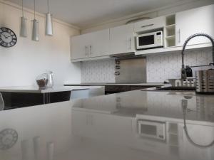 3 rooms with a view of l'Arbre blanc, Beach 15mn