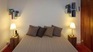 3 treated and sunny rooms in quiet residence, beautiful mountain views