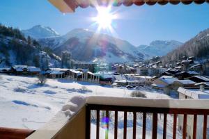 Appartement 3 treated and sunny rooms in quiet residence, beautiful mountain views Rue du Crêt 73150 Le Joseray Rhône-Alpes