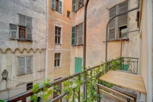 Appartement #31 Comfy place in the Old Town Balcony & AC 2Min to Beach 1 Place du Jesus 06300 Nice Provence-Alpes-Côte d\'Azur