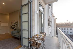 31 Janeiro 157 - Delightful 1BR Flat w/ AC & Balcony by LovelyStay