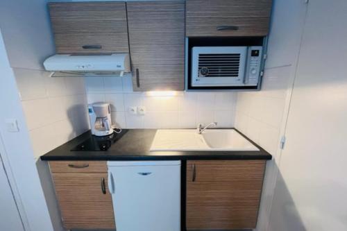34m with gardenterrace in the heart of Vannes