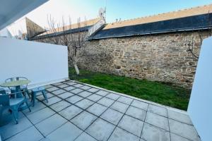 34m with gardenterrace in the heart of Vannes