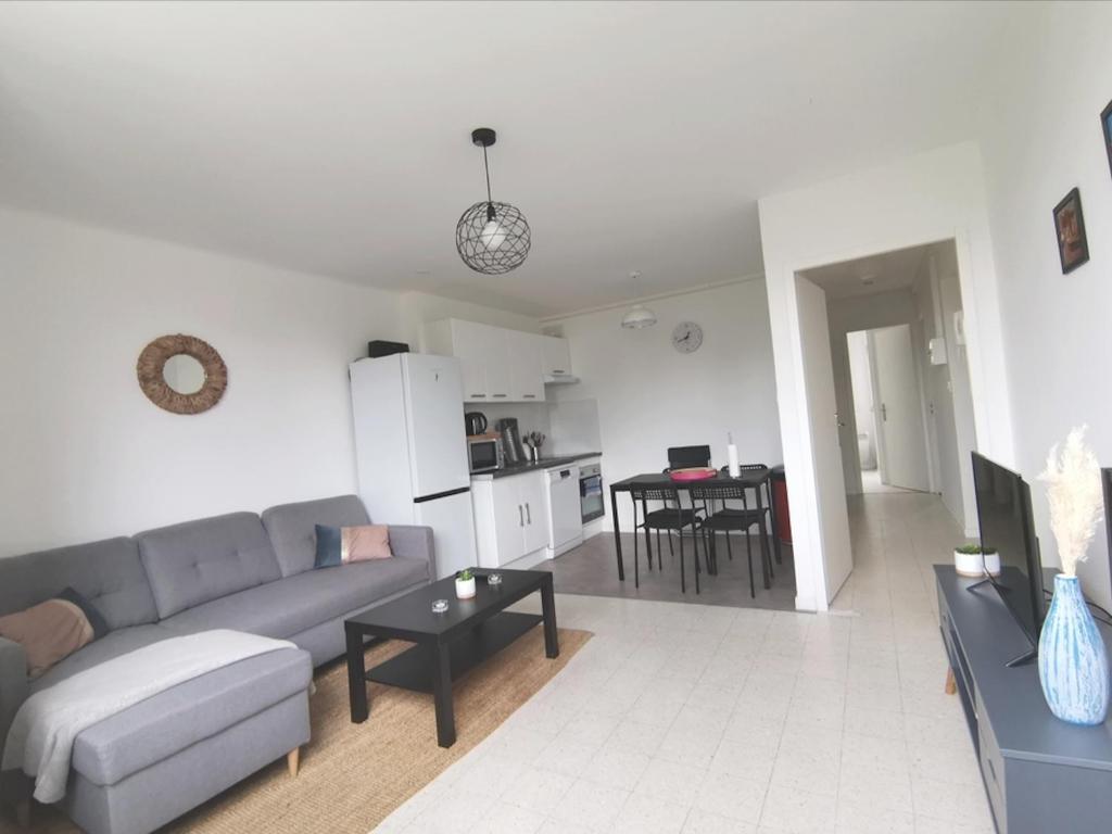 * 3Bedrooms, 2free parking, wifi, Tram 8min * Bat3 3 Rue des Myosotis, 34070 Montpellier