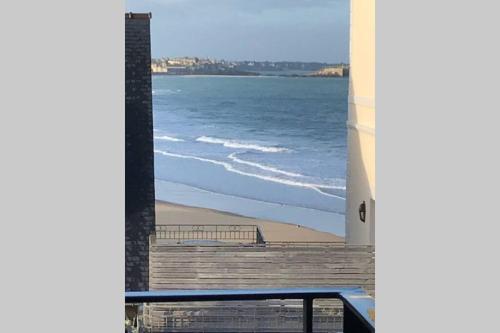 Appartement 4 étoiles vue mer et bord de plage Chez Odette Saint-Malo france