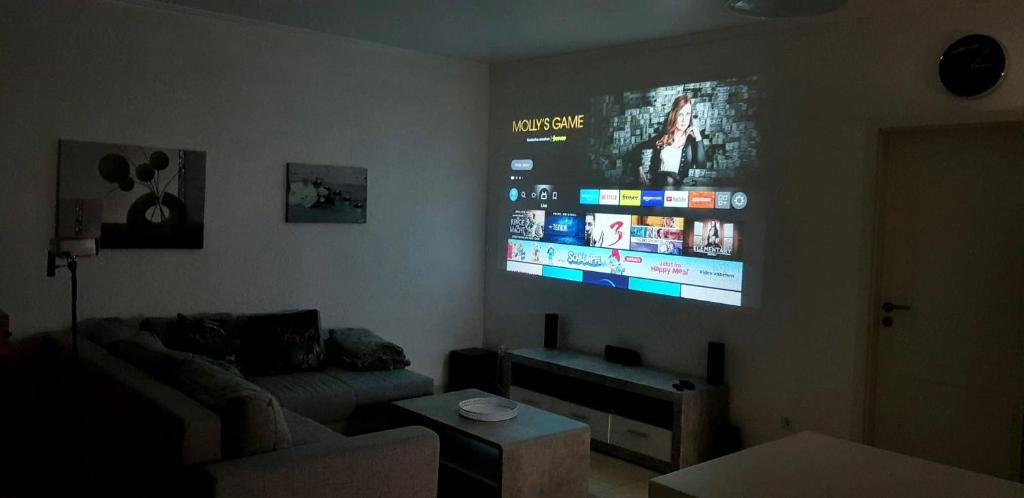 #4-Kino Ferienwohnung in Kliniknähe mit Balkon/Boxspringbett/Netflix 13 Niederbecksener Straße, 32547 Bad Oeynhausen