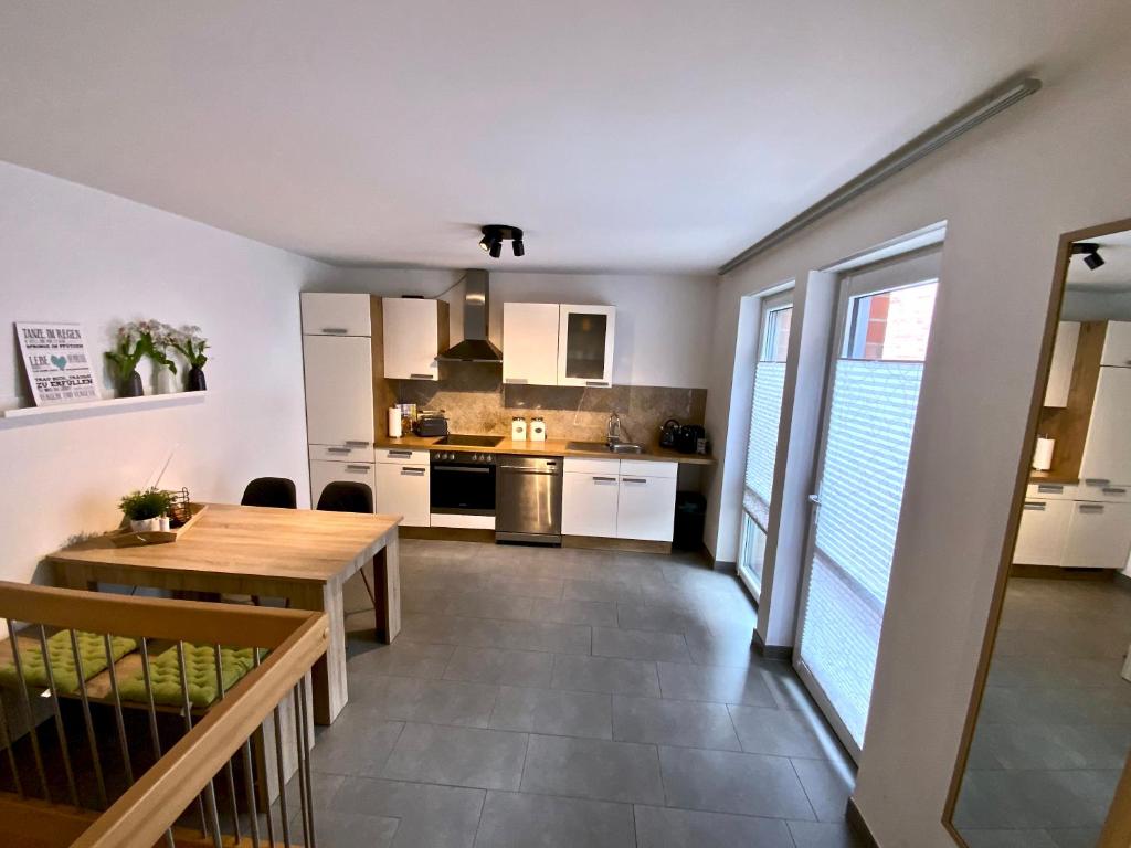 4*+ Maisonette-Apartment Lüttelbrachter Straße 56 b, 41379 Brüggen