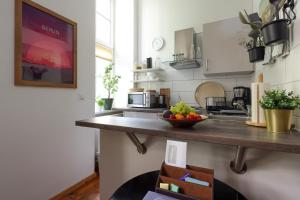 4 Personen Altbau nahe Kurfürstendamm - Othello