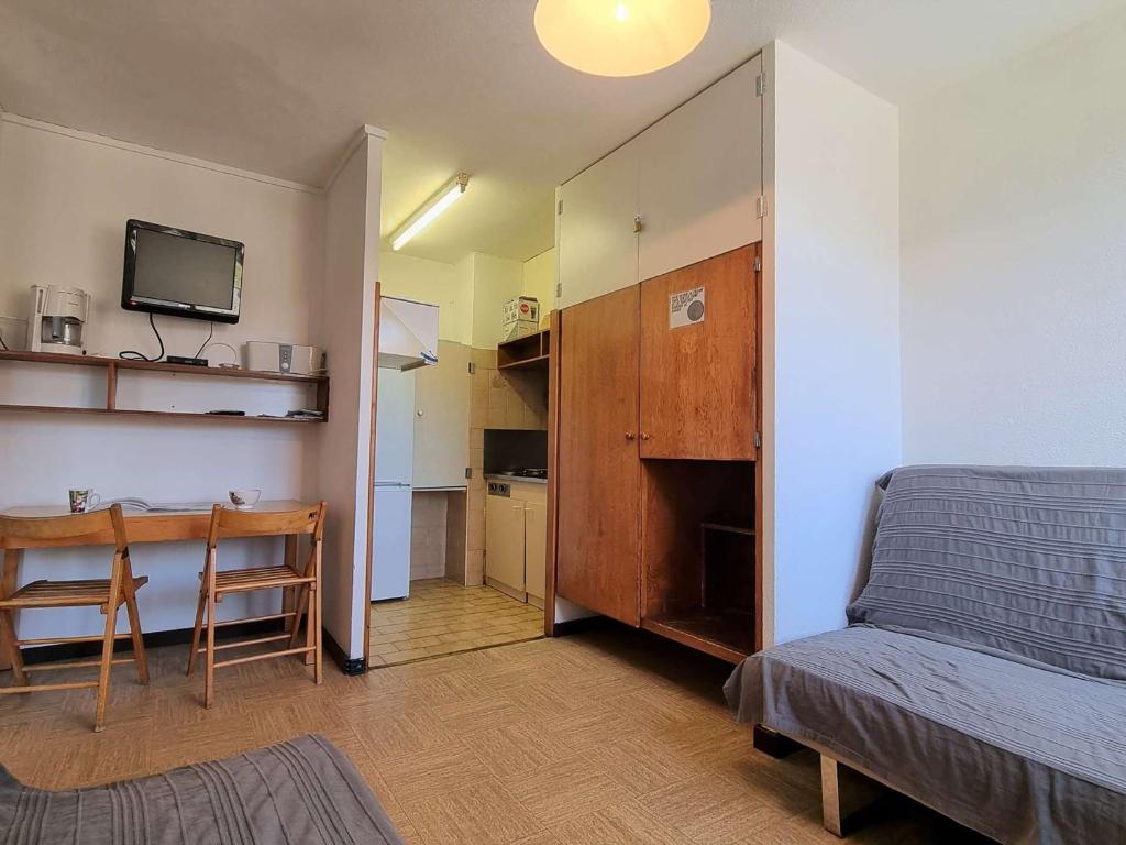 4 Persoons Woning met Zwembad. Rustig gelegen. 7480-351 Figueira e Barros