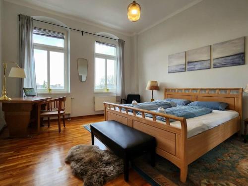 4 Raum Wohnung mit Balkon auf 120sqm in Top Lage