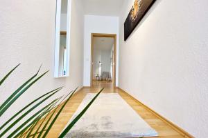 4 Zimmer Apartment mit Balkon