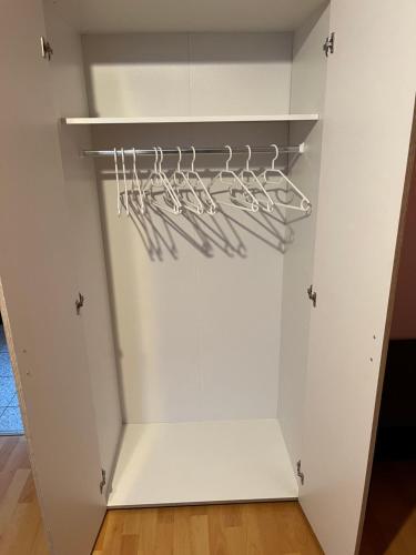 4 Zimmer Bruchsal City Monteurzimmer Küche/Bad