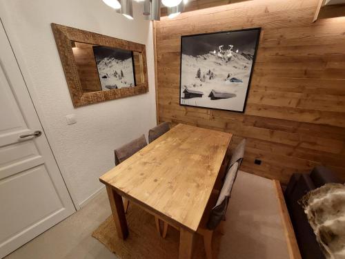 40m2 - Ski aux pieds - La Tania - Parking couvert - Excellent réseau 4G