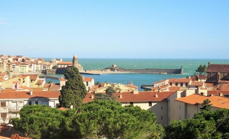 Appartement 4VSE-LAM55 Appartement avec vue dégagée Collioure proche plage Résidence Le Val St. Elme 66190 Collioure