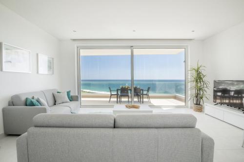 5 Beach View Apartment in Porto de Mos 150 metres from the beach!