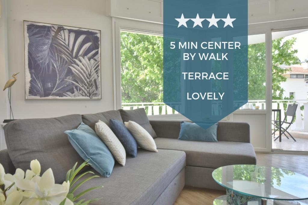5-min walk to city center! Cozy flat only 6 min foot from the beaches 3 rue Lacour, 06400 Cannes