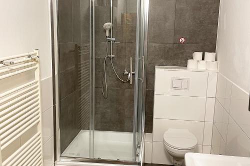5 room apartment