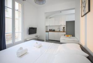 5.Studio 2Pers#Paris 15#Commerce
