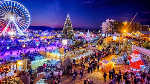 50m de la plage et 5min du marché de Noël du Barcarès